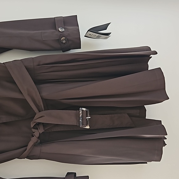 Rainforest jacket, Size M - Picture 3 of 6